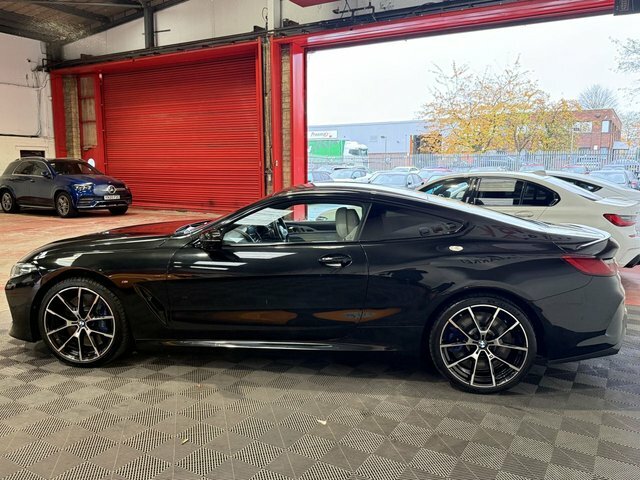 BMW 8 Series Diesel SV69UUP Black #4