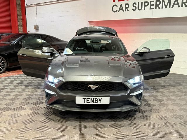 Ford Mustang Fastback Gt Black #9