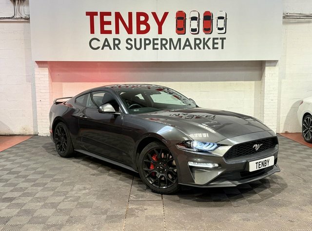 Ford Mustang Fastback Gt Black #1