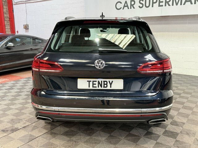 Volkswagen Touareg 4X4 3.2 V6 200353 Black #7