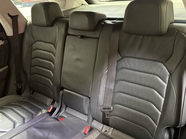 Volkswagen Touareg 4X4 3.2 V6 200353 Black #51