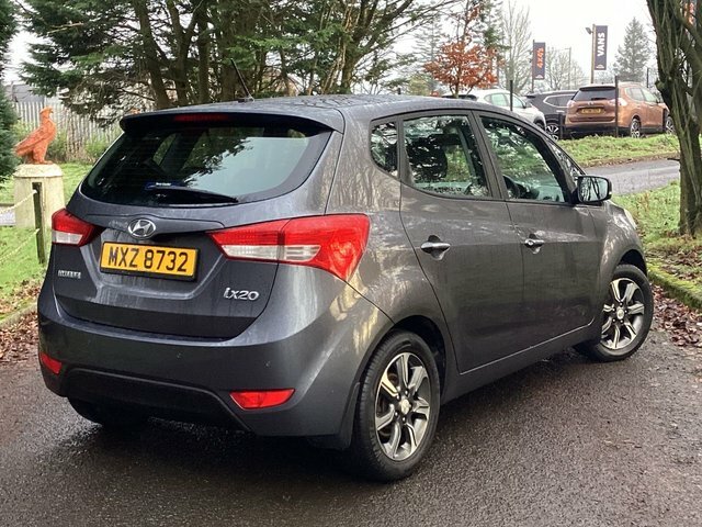 Hyundai Ix20 1.6 Se Hatchback Euro 6 125 Ps Grey #2