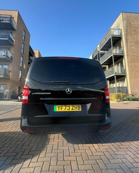 Mercedes-Benz V Class Tourer Premium L3 Black #4