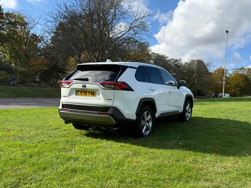 Toyota Rav 4 Vvt-i Design CX70YAE White #3