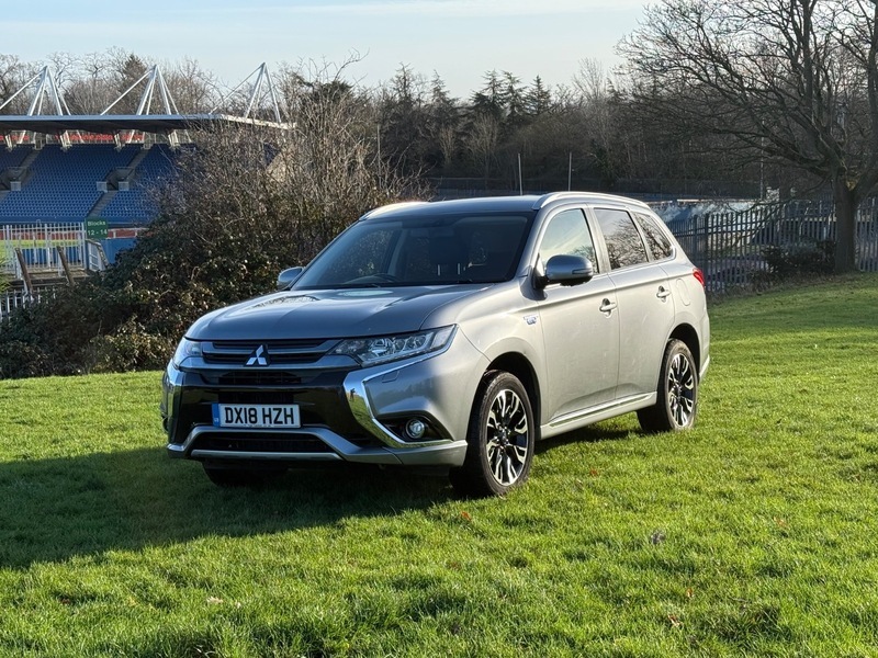 Mitsubishi Outlander Phev 4H Grey