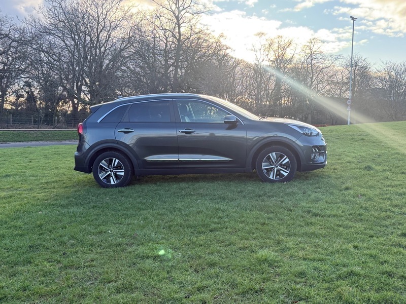 Kia Niro 3 Grey #3