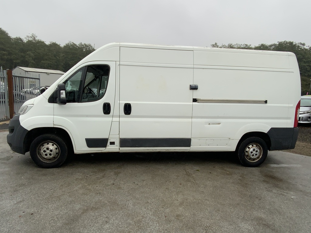 Citroen Relay Bluehdi 35 Enterprise White #5