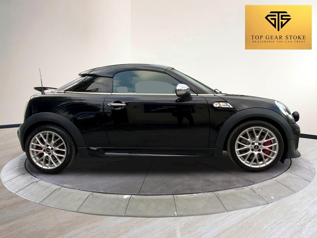 Mini Coupe John Cooper Works Black #2