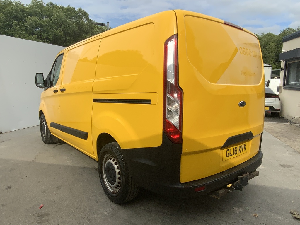 Ford Transit Custom 340 Ecoblue GL18KVK Yellow #5
