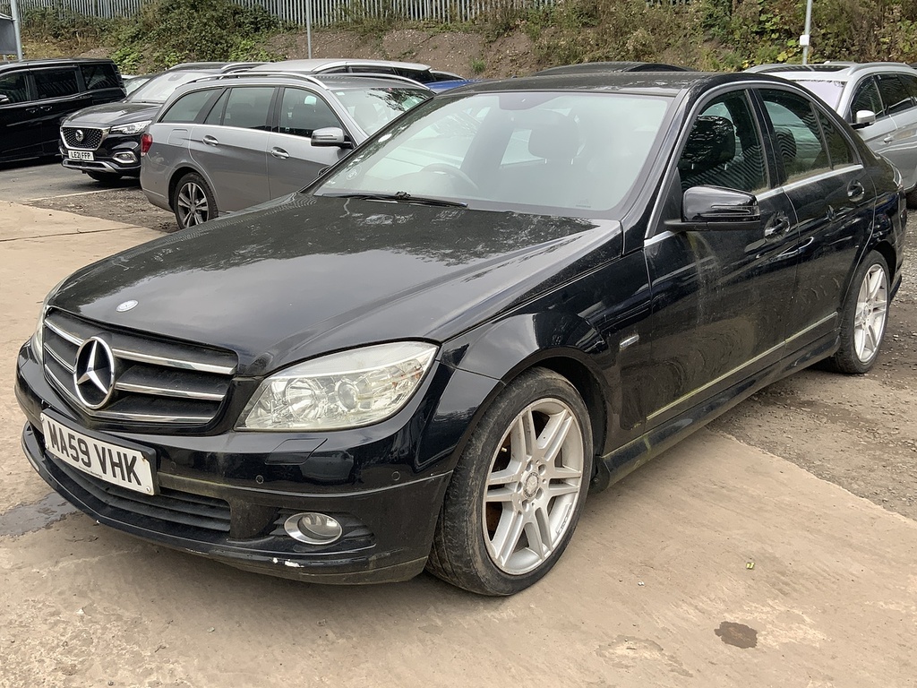 Mercedes-Benz C Class C220 Cdi Blueefficiency Sport MA59VHK Black #3