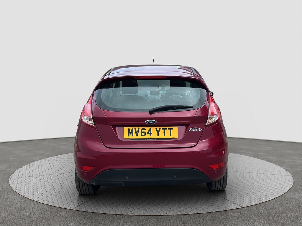 Ford Fiesta Zetec Red #4