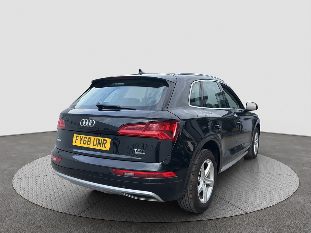 Audi Q5 Tfsi Sport FY68UNR Black #3
