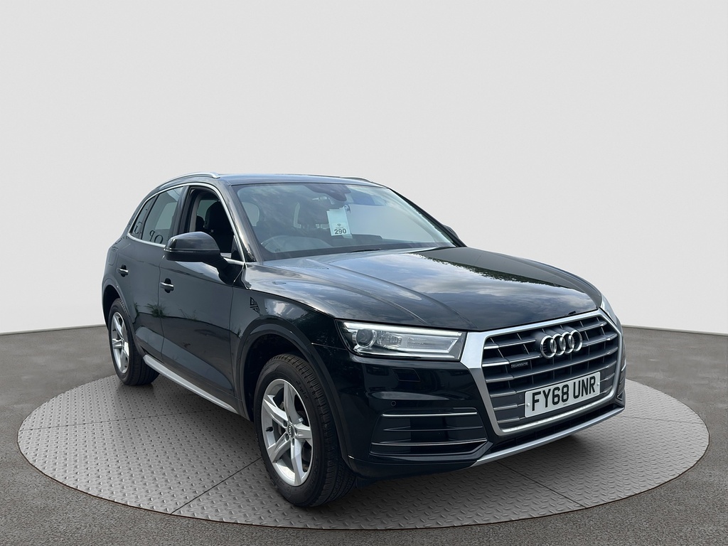 Audi Q5 Tfsi Sport Black