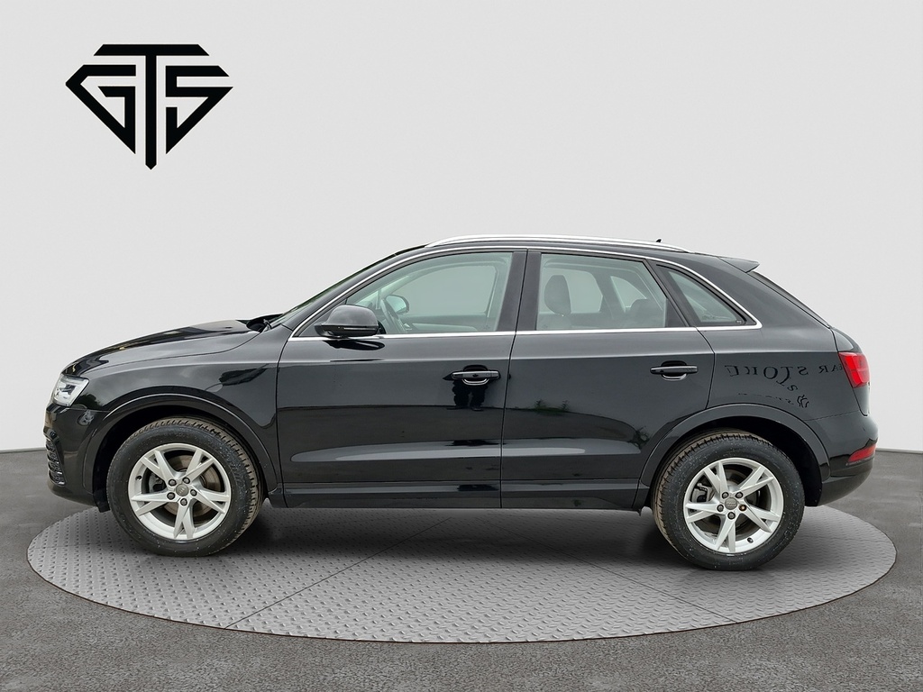 Audi Q3 2.0Tfsi Quattro Black #6