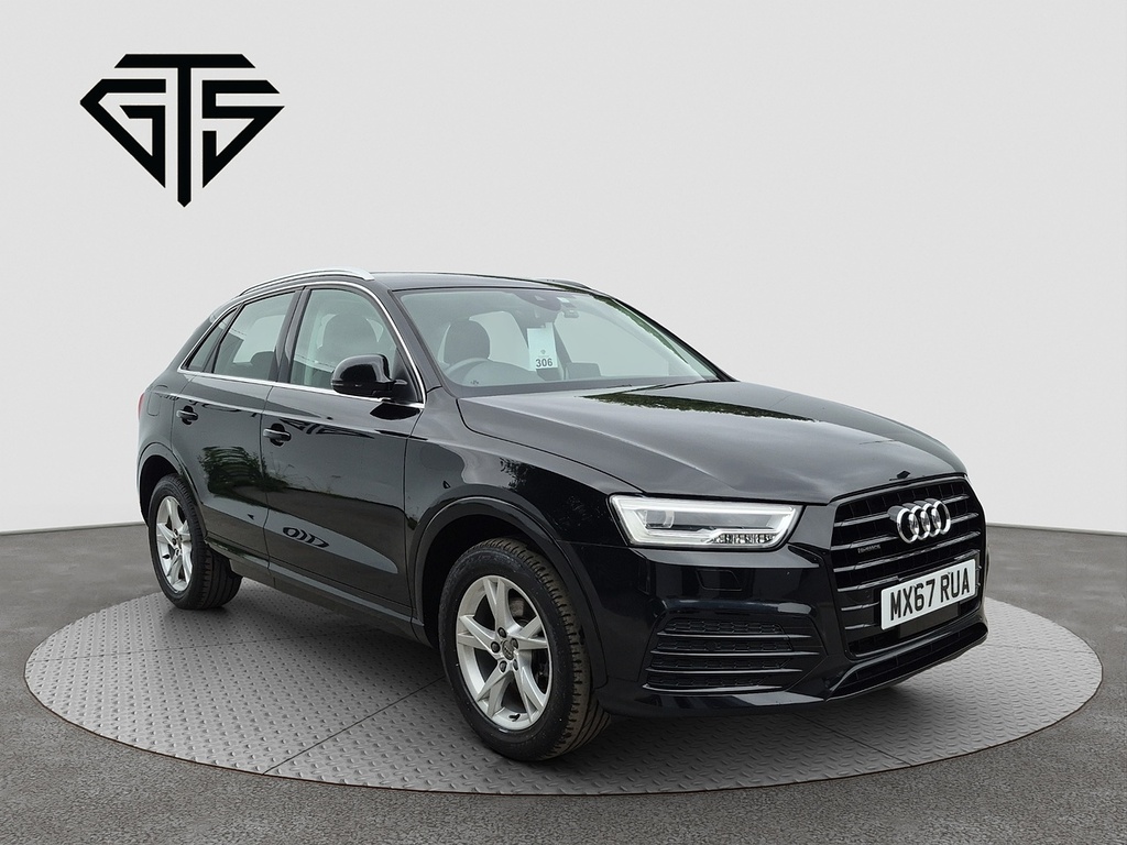 Audi Q3 2.0Tfsi Quattro Black