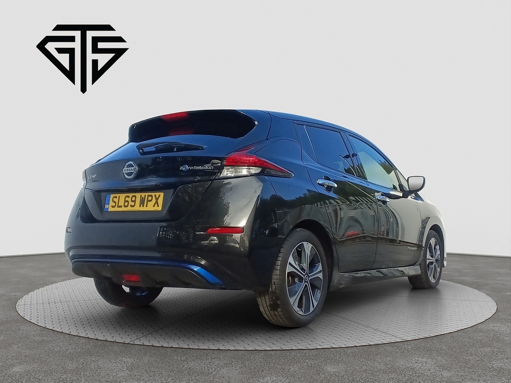 Nissan Leaf Tekna SL69WPX Black #3