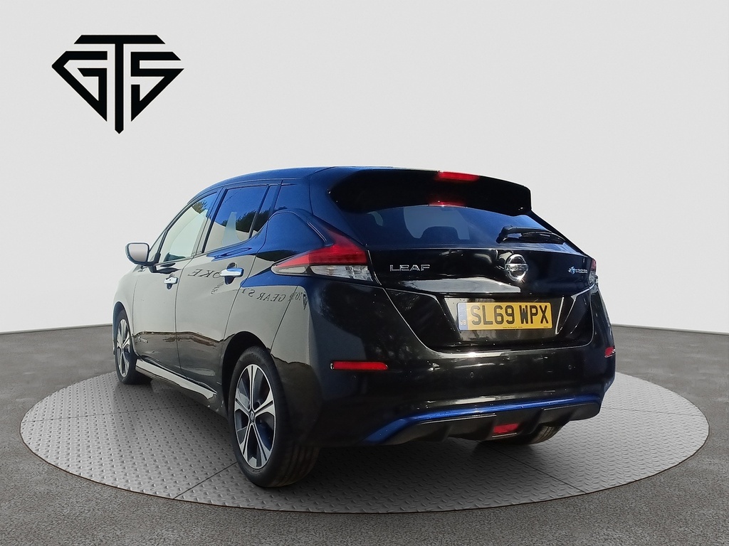 Nissan Leaf Tekna SL69WPX Black #5