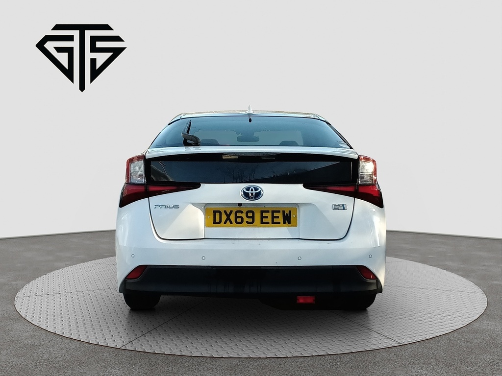 Toyota Prius S DX69EEW White #4