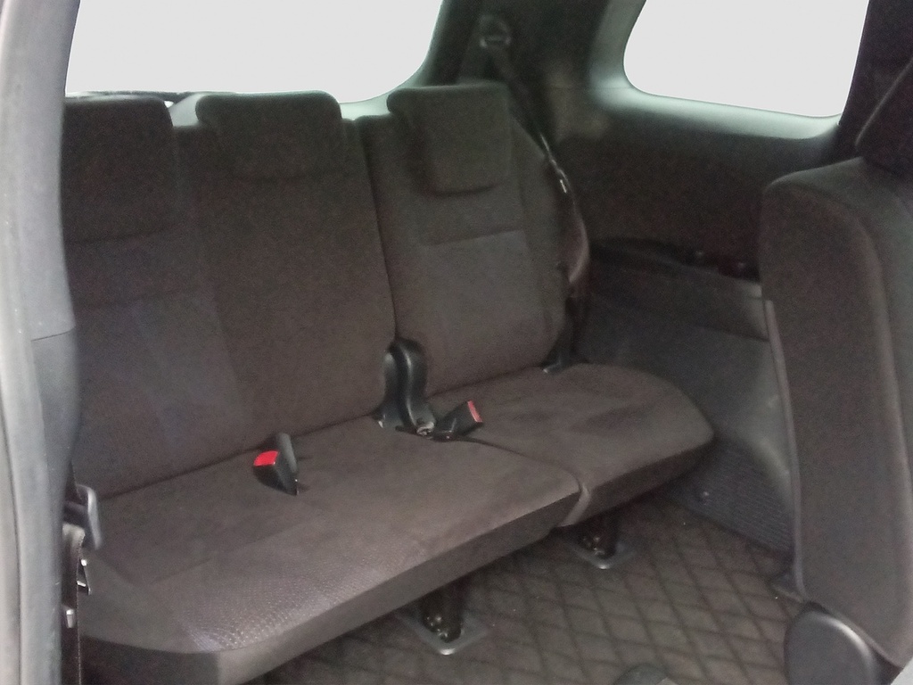 Toyota Estima Mpv Silver #18