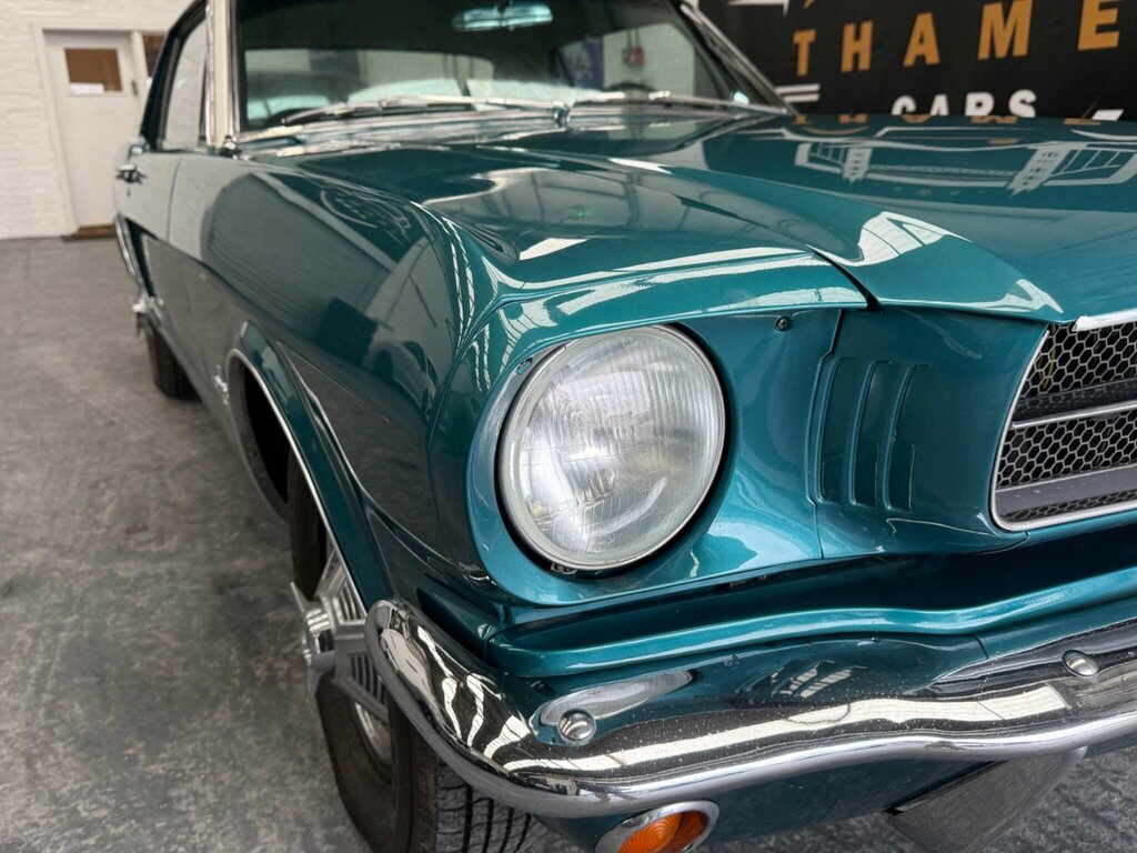 Ford Mustang Convertible HKH897C #4