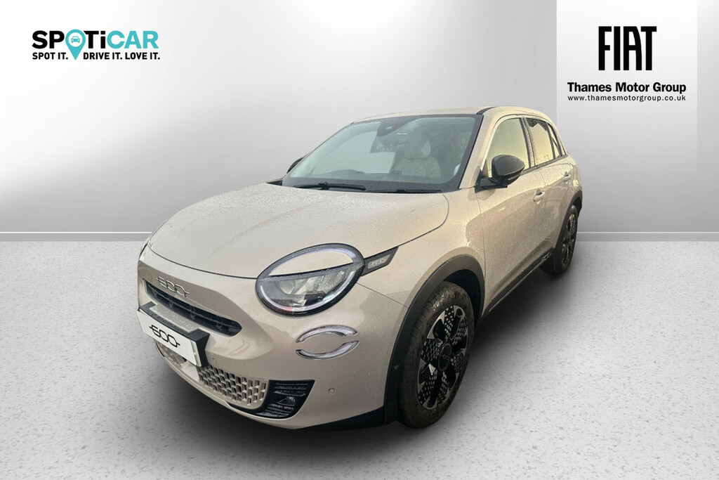 Fiat 600 1.2 1.2 Mhev La Prima Suv Hybrid E-dct RX26GHU Black #5