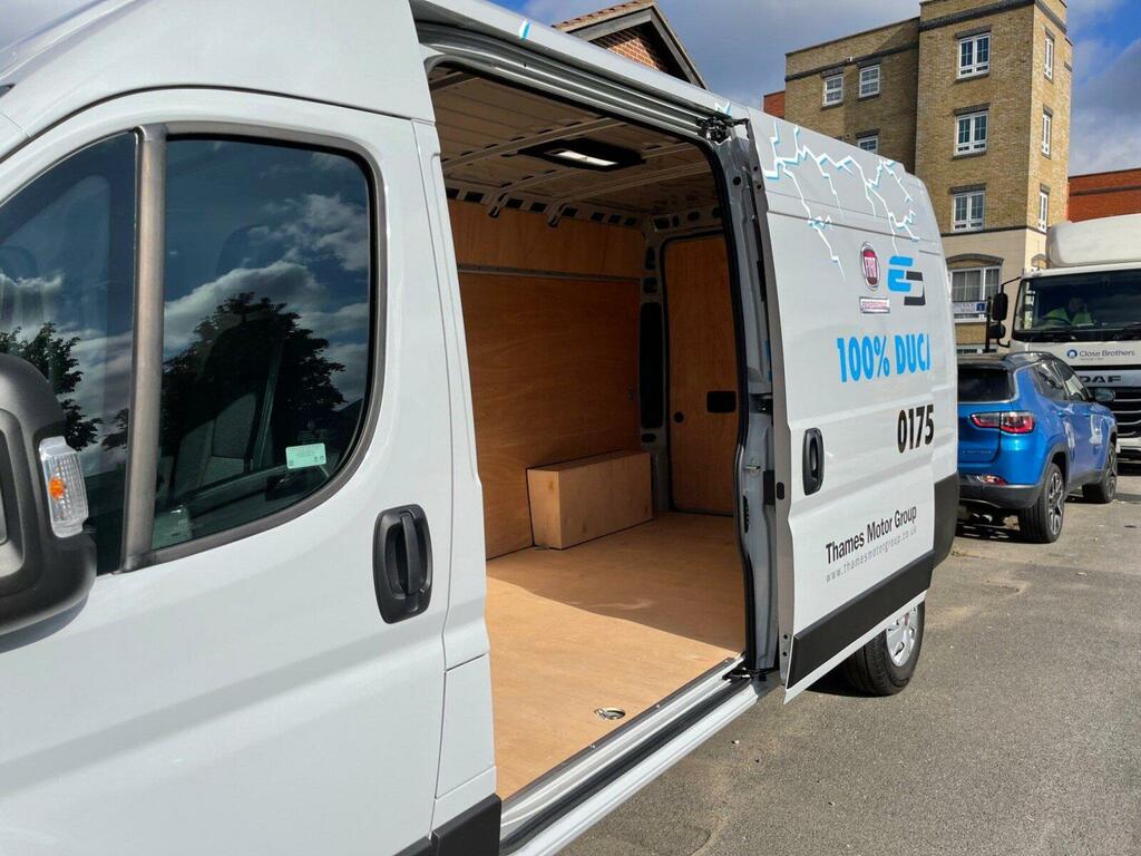 Fiat Ducato 35 47Kwh Etecnico L H2 Na 11Kw Charger Grey #5