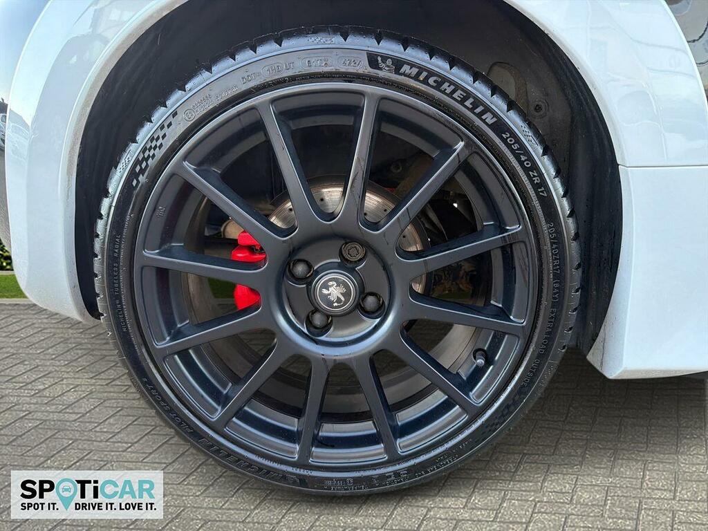 Abarth 695 1.4 T-jet 70Th White #10