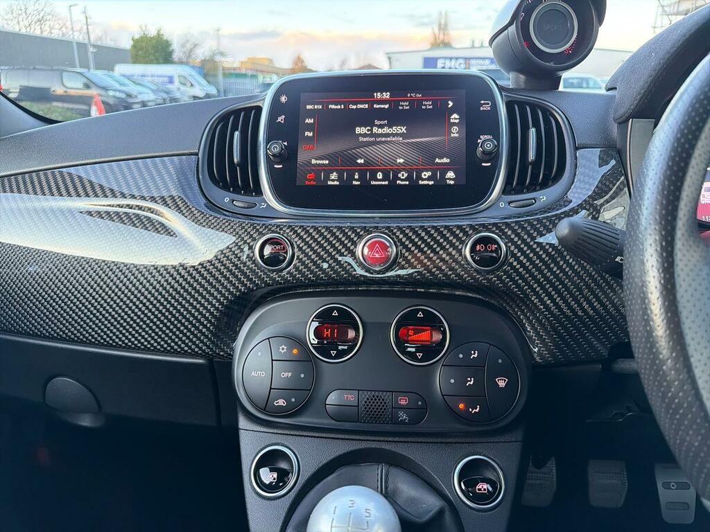 Abarth 695 1.4 T-jet 70Th White #15