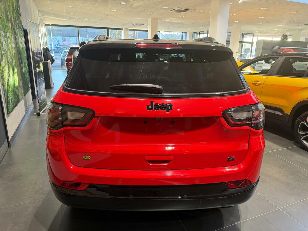 Jeep Compass 1.5 1.5 T4 E-hybrid Mhev Summit Suv Hyb Black #3