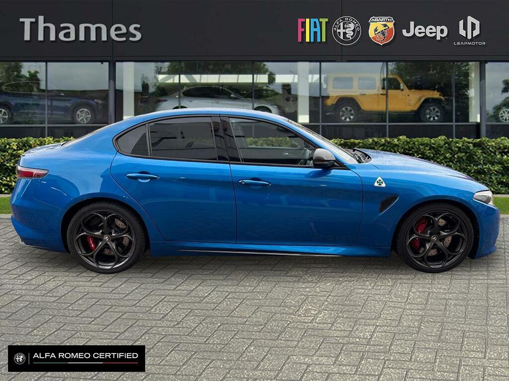 Alfa Romeo Giulia 2.9 2.9 V6 Bi-turbo Quadrifoglio Saloon EK22BLJ Blue #2