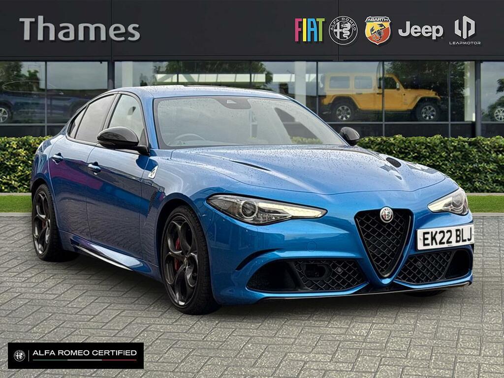 Alfa Romeo Giulia 2.9 2.9 V6 Bi-turbo Quadrifoglio Saloon Blue