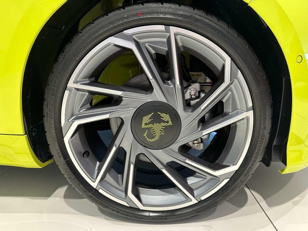 Abarth 500 42Kwh Scorpionissima GF74AGX #4
