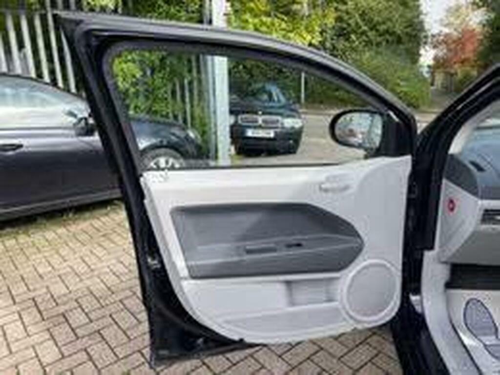 Dodge Caliber 1.8 Sxt Black #14