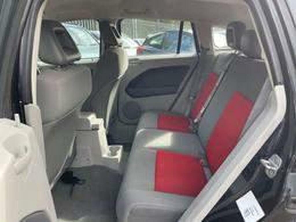 Dodge Caliber 1.8 Sxt Black #20