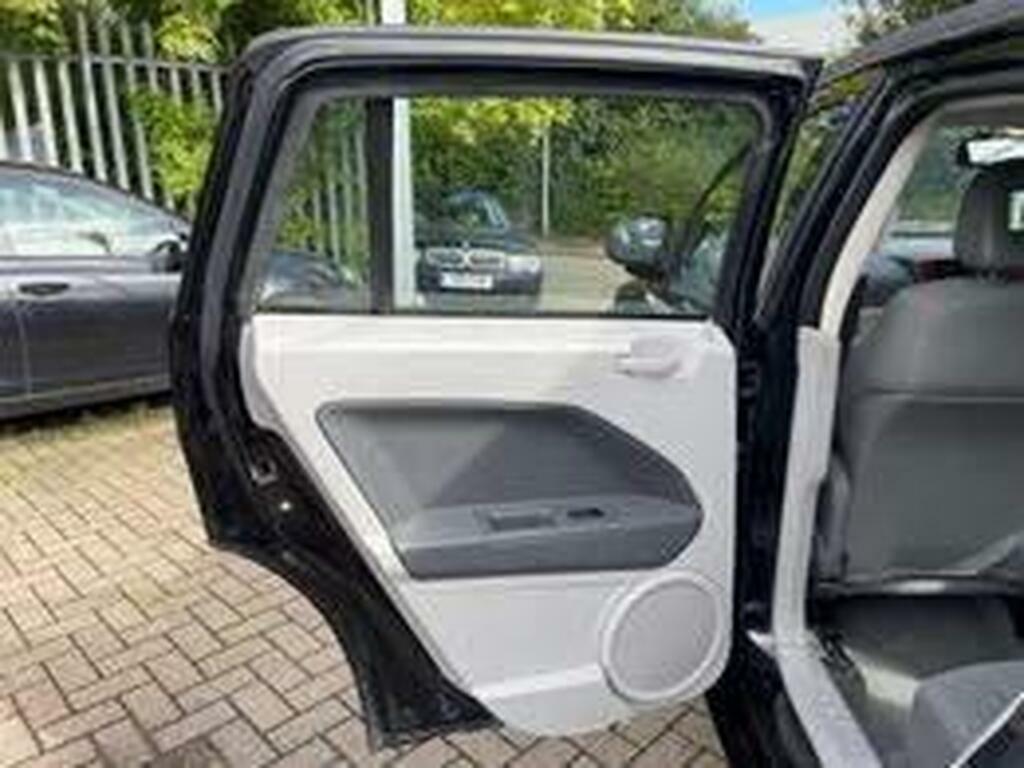 Dodge Caliber 1.8 Sxt Black #16