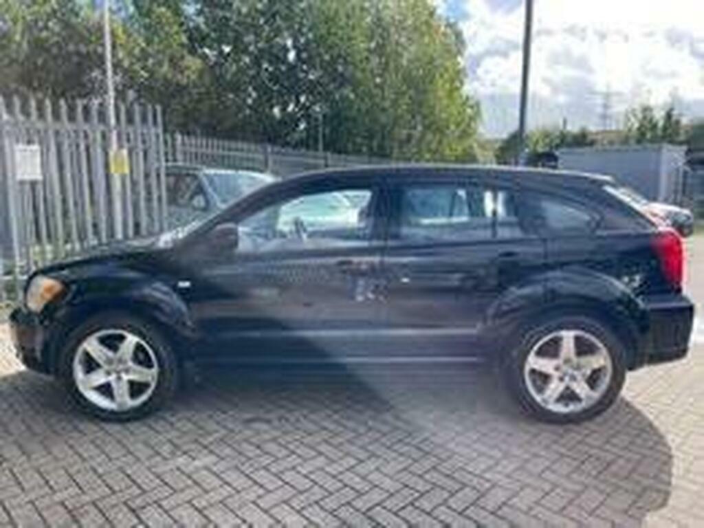 Dodge Caliber 1.8 Sxt Black #8