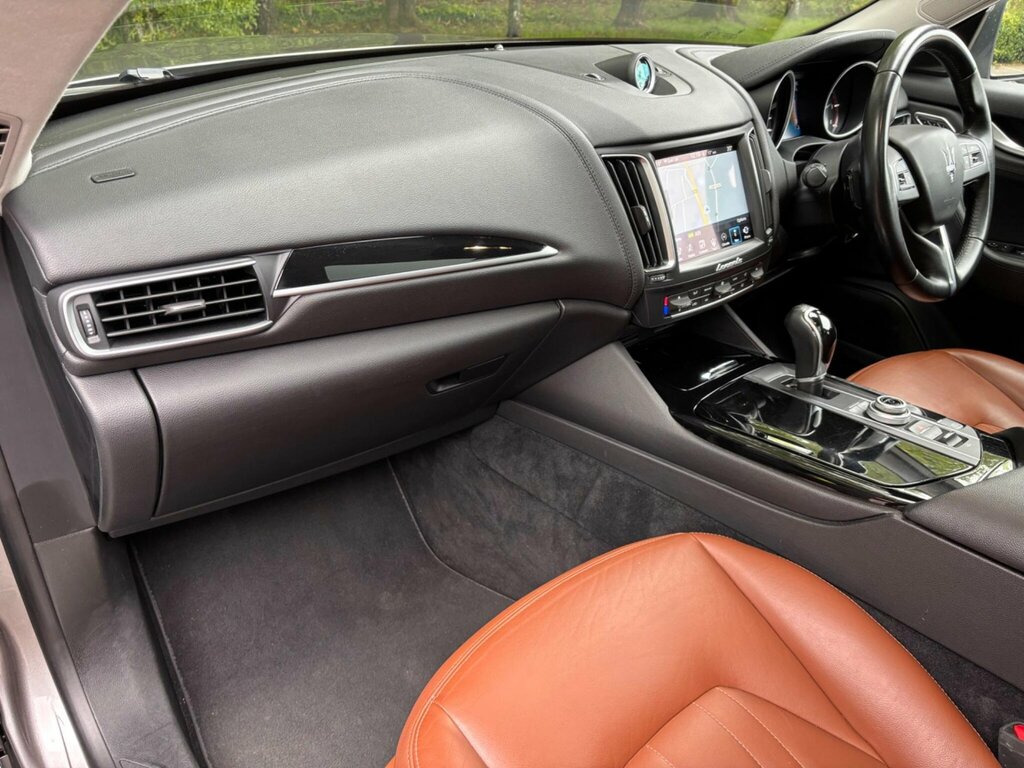 Maserati Levante 3.0D V6 Zf 4Wd Euro 6 Ss SG18MLL Grey #6