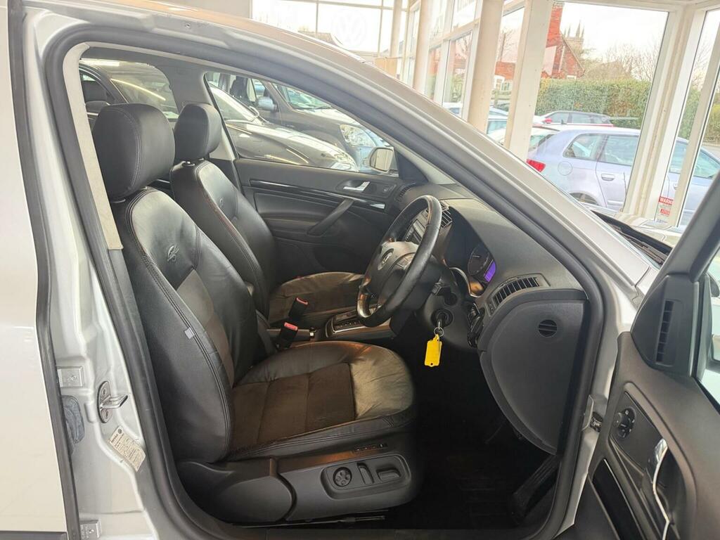 Skoda Octavia 1.6 Fsi Ambiente Tiptronic Euro 4 Red #11