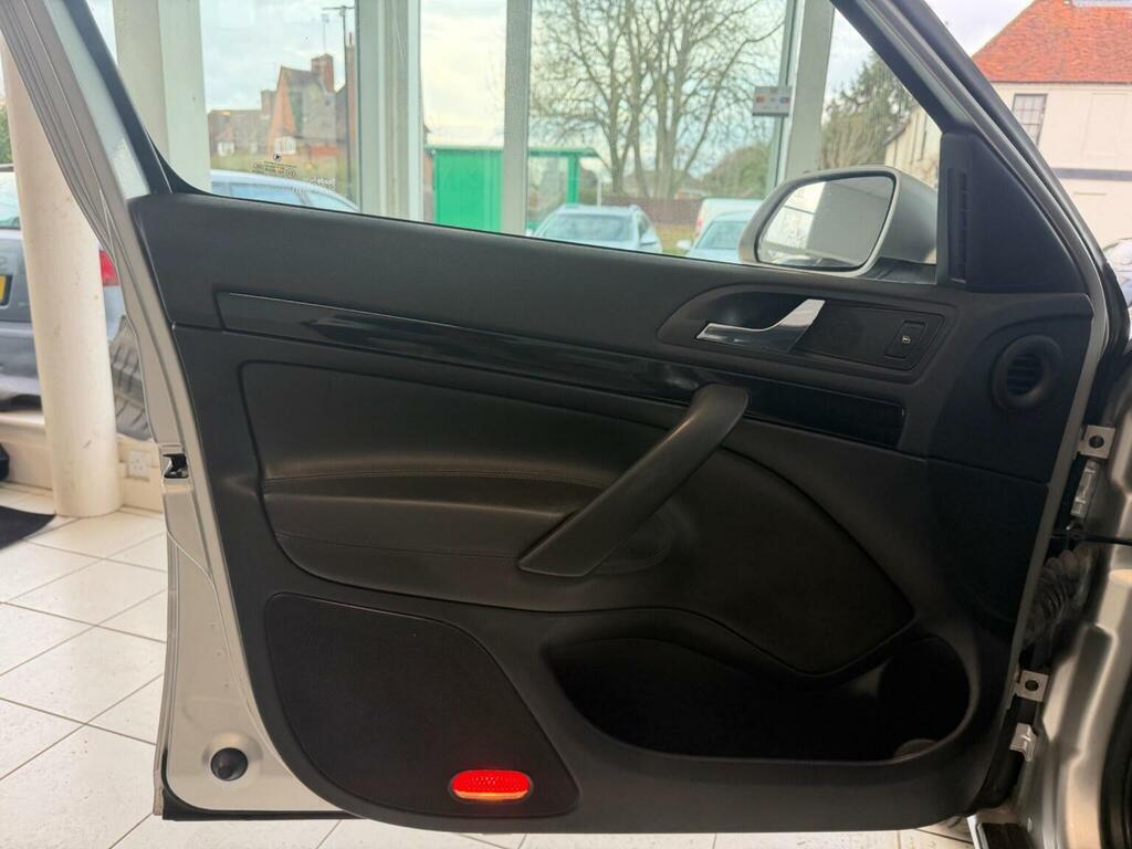 Skoda Octavia 1.6 Fsi Ambiente Tiptronic Euro 4 Red #21
