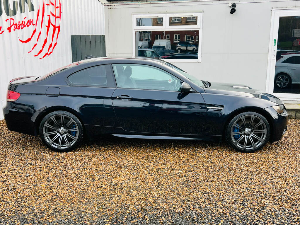 BMW M3 M3 2dr Black #2