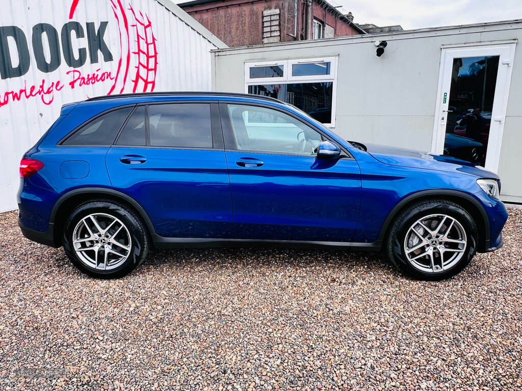 Mercedes-Benz GLC Class Glc 250 4Matic Amg Line 9G-tronic BU19AXY Blue #3