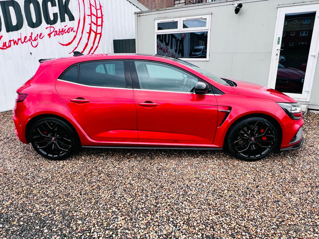 Renault Megane 1.8 300 Trophy YHZ8855 Red #3