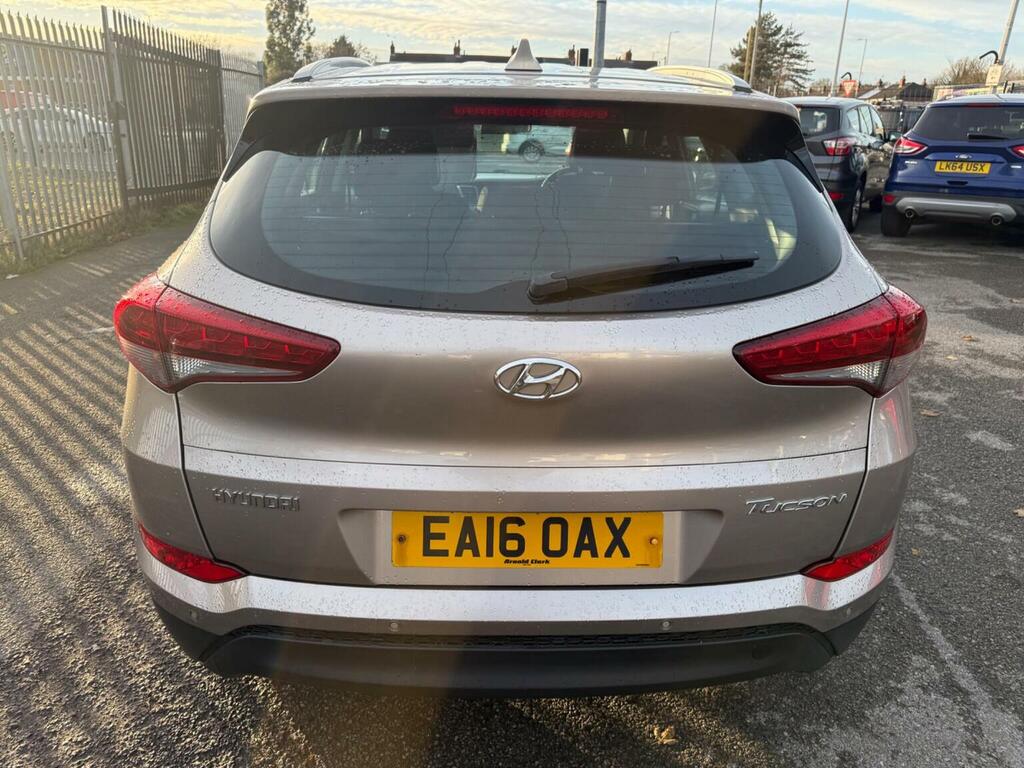 Hyundai Tucson 1.6 Gdi Blue Drive Se Euro 6 Ss EA16OAX White #5