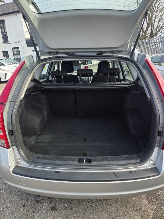 Kia Ceed 1.6 Crdi Ecodynamics 2 Sports Wagon Euro 4 Ss 5 Silver #4