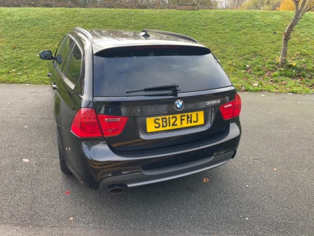 BMW 3 Series 2.0 318D Sport Plus Edition Touring Euro 5 S S SB12FNJ Black #6