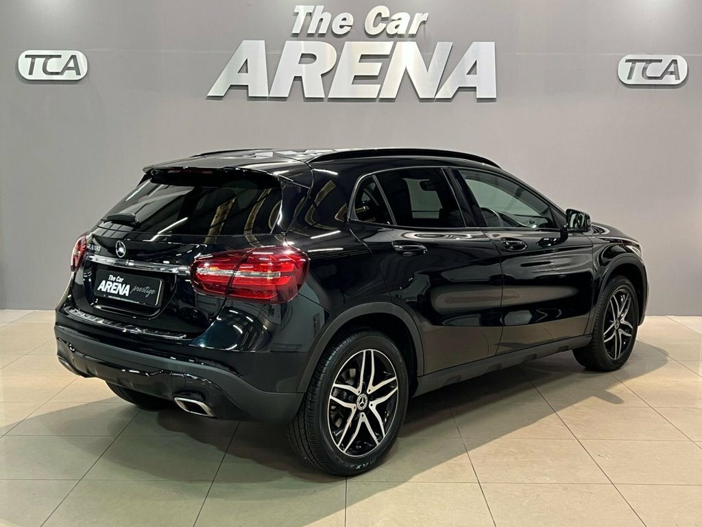 Mercedes-Benz GLA Class Gla 180 Urban Edition WF19YLU Black #6