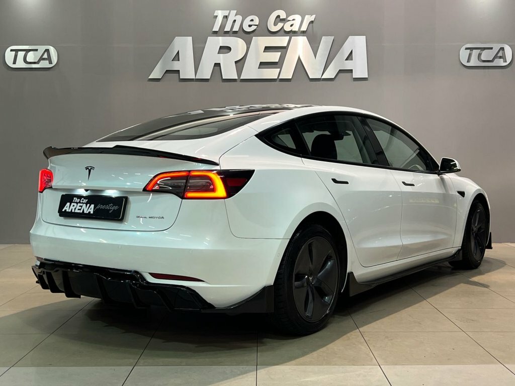 Tesla Model 3 Saloon MA71ZRR White #2