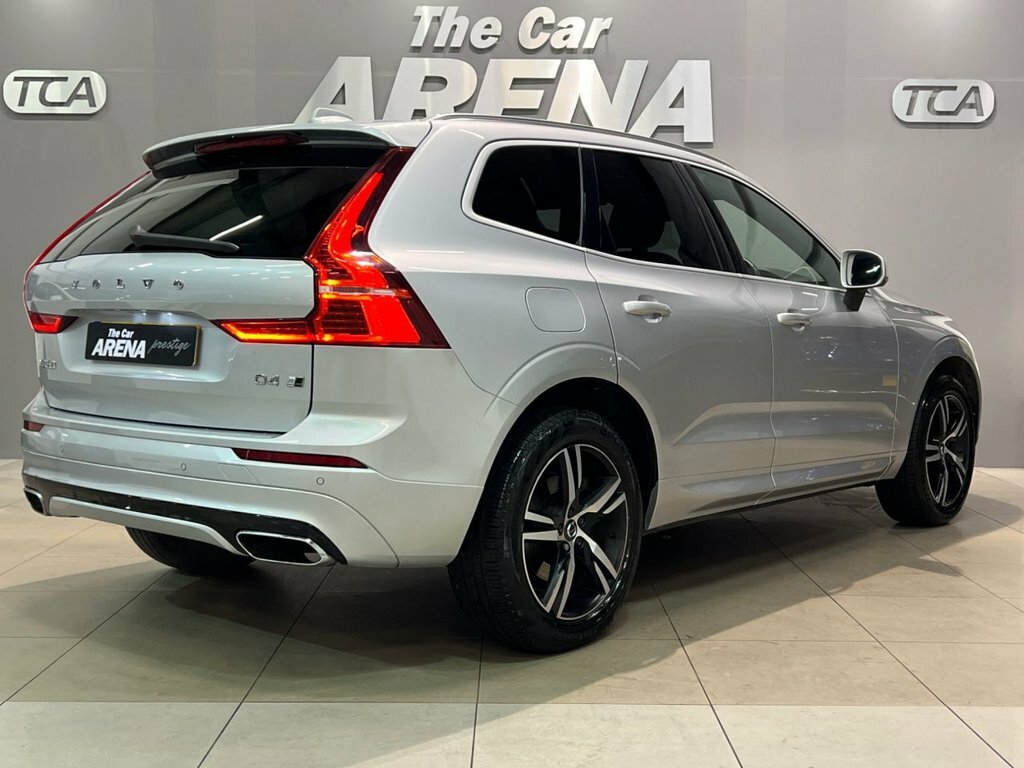 Volvo XC60 2L R-design VO18XWJ Silver #5