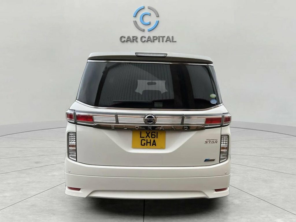 Nissan Elgrand 2.5 Highway Star 7 Seats LX61GHA White #6