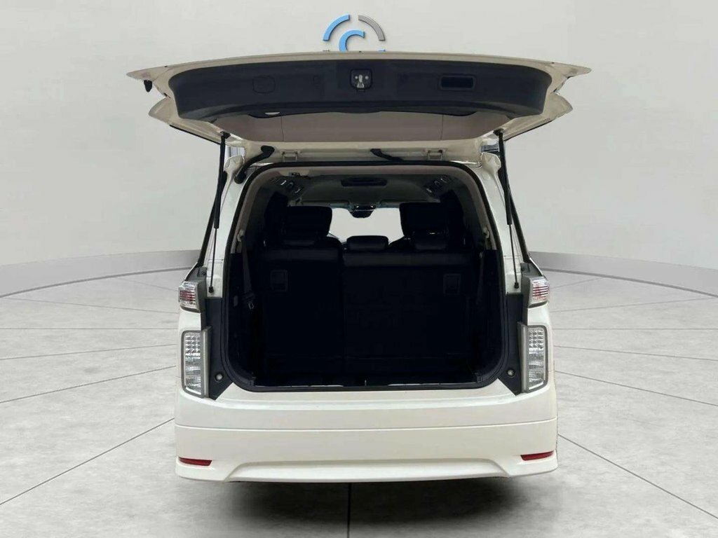 Nissan Elgrand Mpv KF67AVD White #6